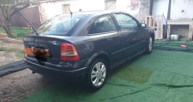 Opel Astra 2000