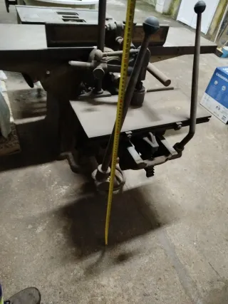 Cepillo industrial para madera