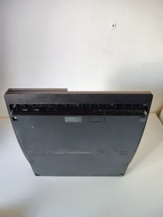 PlayStation 3 Slim 160 GB Sony con Controller