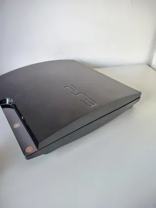 PlayStation 3 Slim 160 GB Sony con Controller