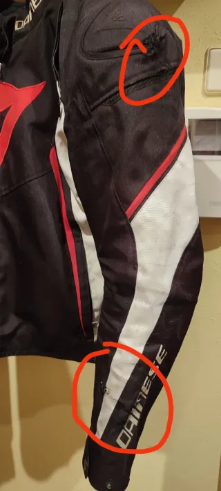 Cazadora Dainese Avro D2 Talla 52