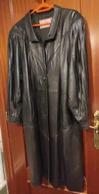 Abrigo de Piel Carolina Alvarez Negro talla 46