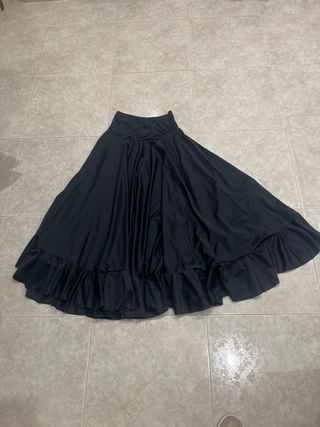 Falda flamenca negra volantes talla M