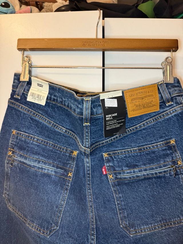 Levi's Jeans Acampanados Talle Alto