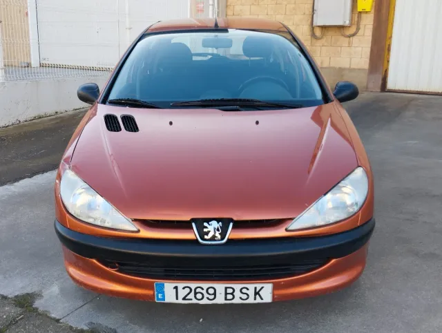 Peugeot 206 2002