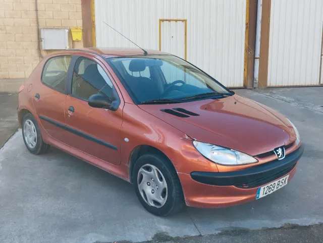 Peugeot 206 2002