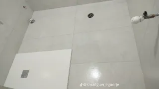 Plato de ducha y nicho pared