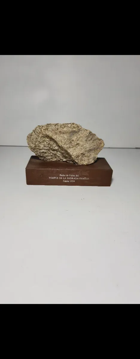 Piedra Templo Sagrada Familia