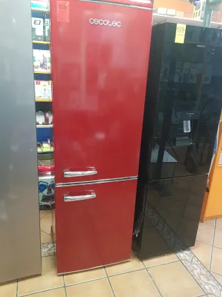 Nevera Vintage Roja Cecotec