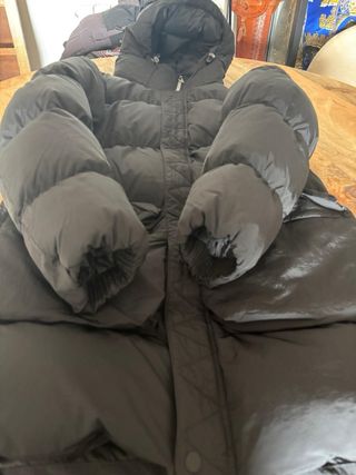 Abrigo Jordan Negro Talla M