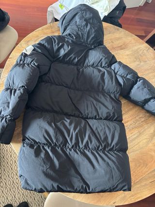 Abrigo Jordan Negro Talla M