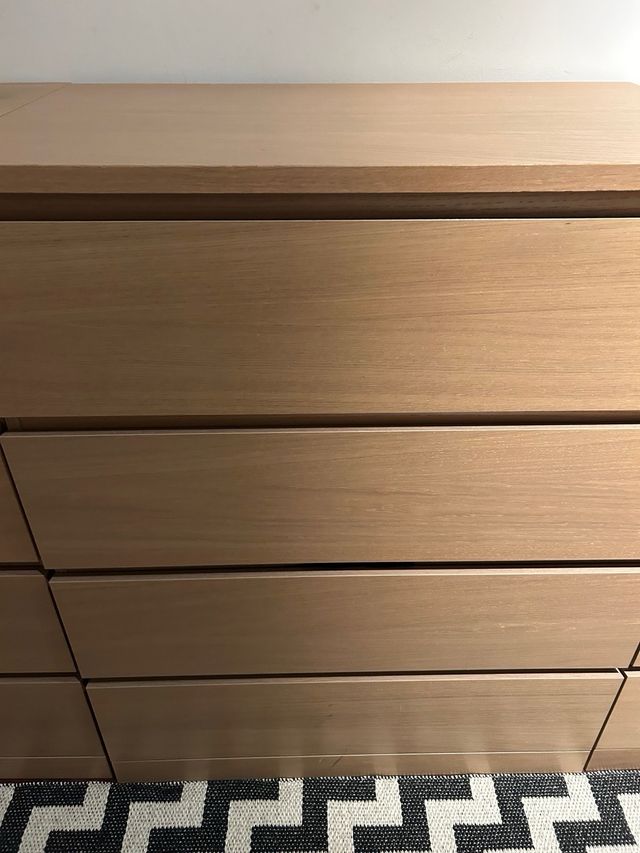 Comodino Malm 4 cassetti in legno