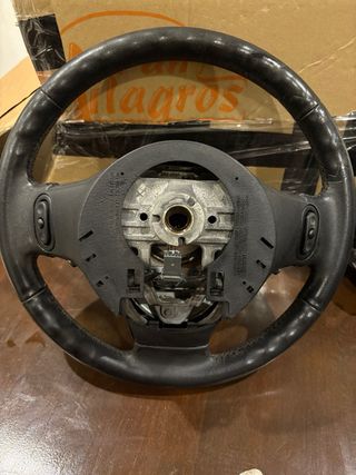 Volante Mitsubishi Colt