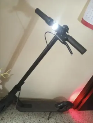 Patinete Eléctrico Negro