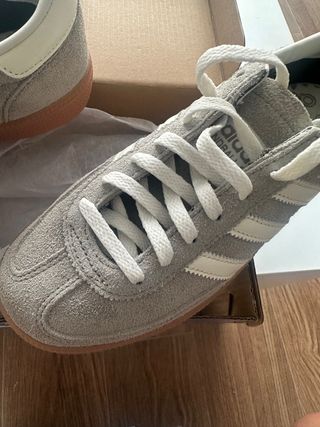 Adidas Spezial silver peble