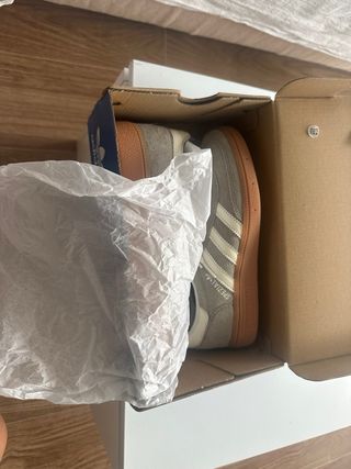 Adidas Spezial silver peble