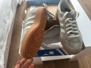 Adidas Spezial silver peble