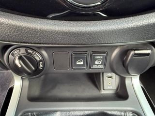 Nissan NP300 Navara NP300