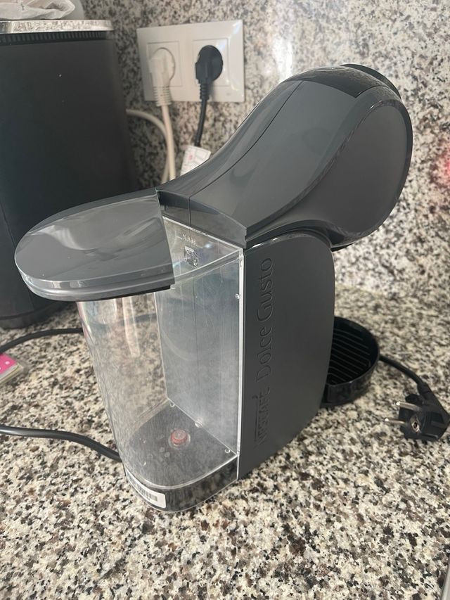 Cafetera De'Longhi Dolce Gusto Genio S
