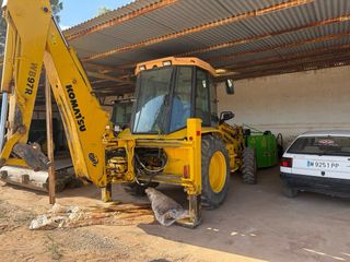 Retroexcavadora Komatsu WB97R