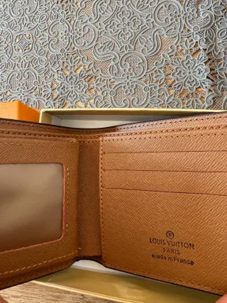 Cartera Louis Vuitton Monogram Marrón y Beige