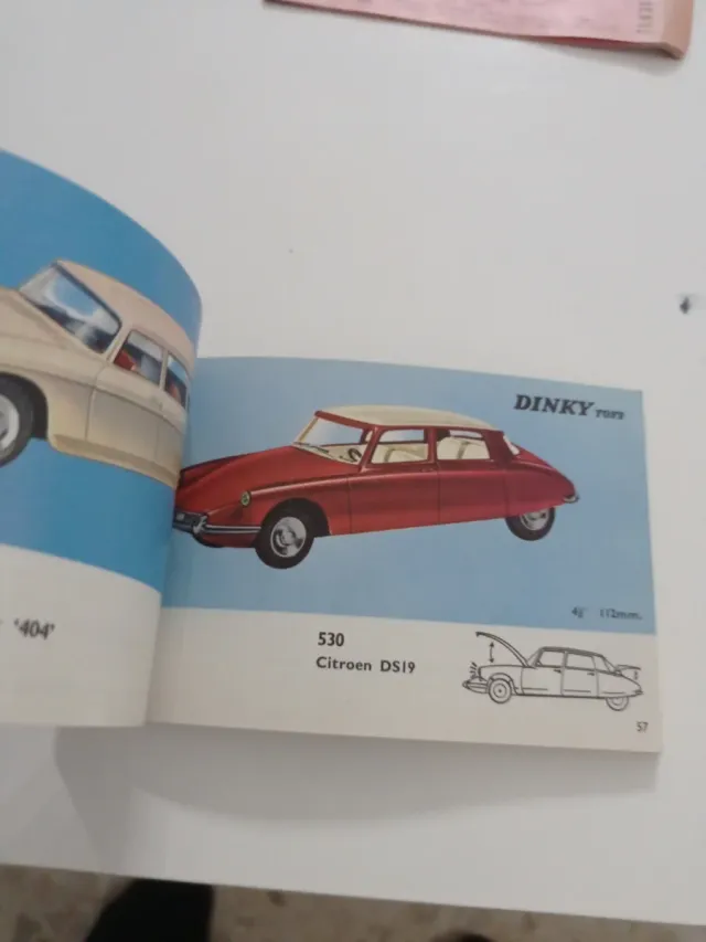 Catálogo Dinky Toys 1966