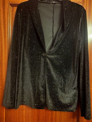 Americana negra con glitter