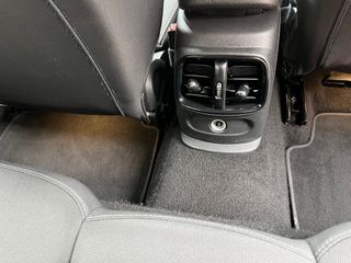 MINI Clubman One D con historial de mantenimiento