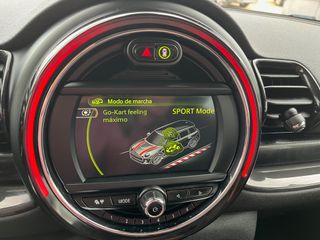 MINI Clubman One D con historial de mantenimiento