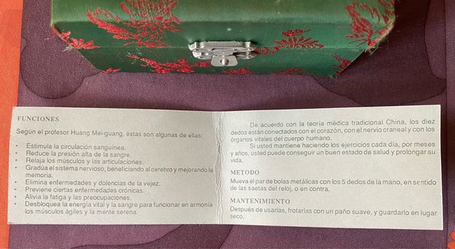 Bolas chinas de salud con caja