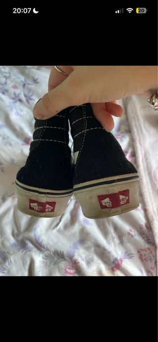 Botas Vans SK8-Hi Negras y Blancas