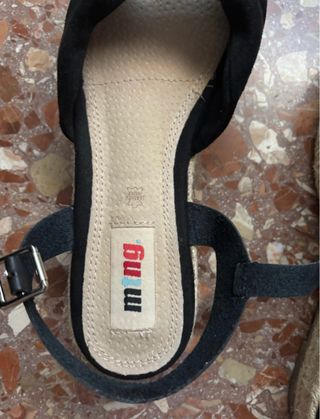 Sandalias Mustang Negras