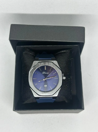 Reloj de Estilo Suizo