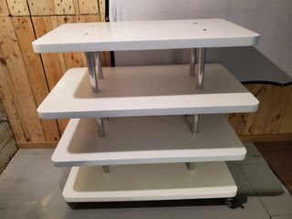 Estantería grande con ruedas