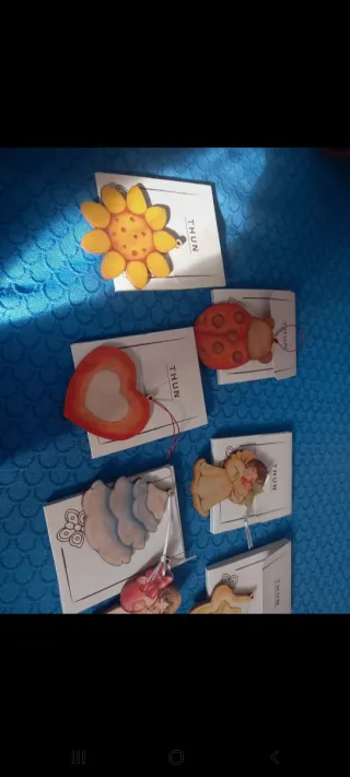 Addobbi Thun in legno assortiti