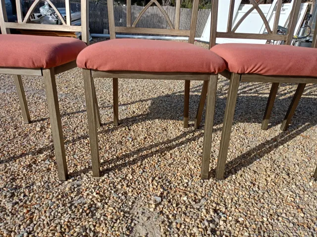 4 Sillas de Comedor Metálicas