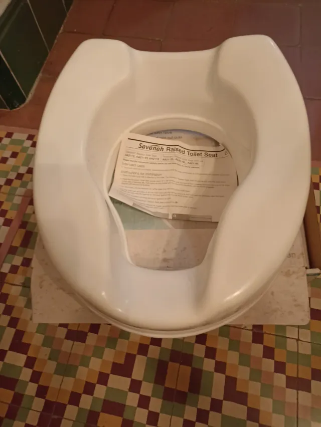 Alza inodoro Savannah blanco