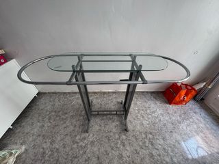 Góndola central para tienda de ropa