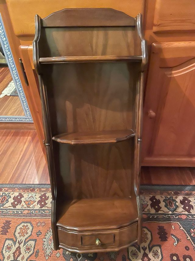 Mueble de pared de madera