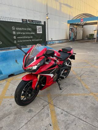 Honda CBR 500R 2023 Roja