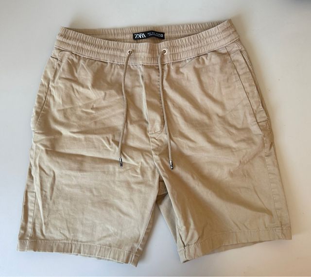 Pantalón corto Zara beige