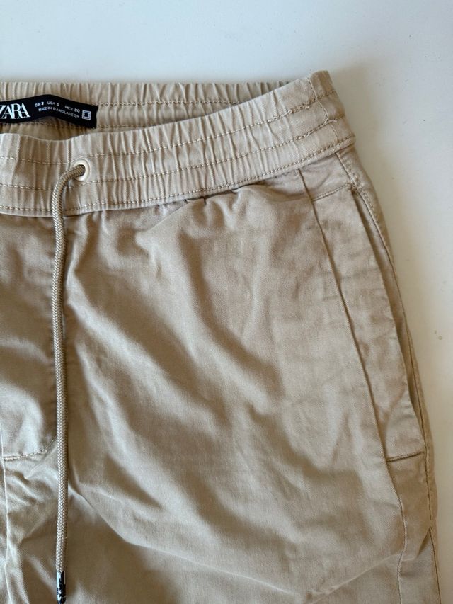 Pantalón corto Zara beige