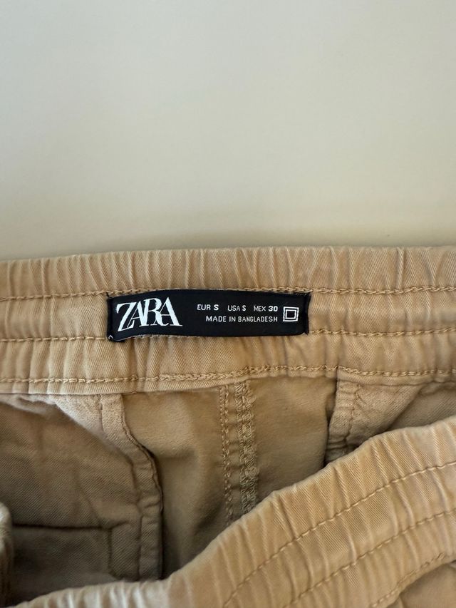 Pantalón corto Zara beige