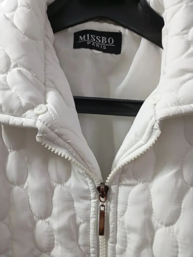 Cazadora acolchada MISSBO 48