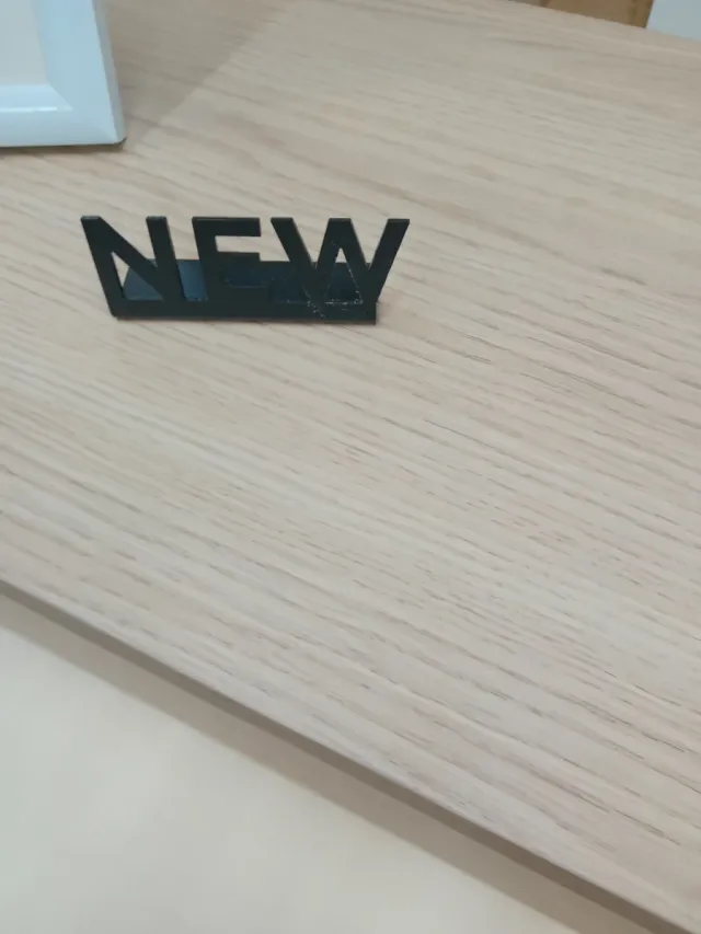 Mensola con cassetto in legno colore rovere