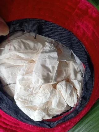 Gorro terciopelo bebé rojo