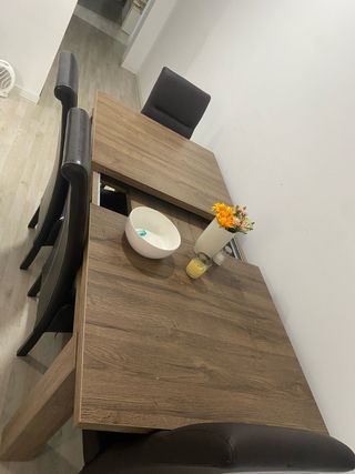 Comedor madera gruesa 6 puestos