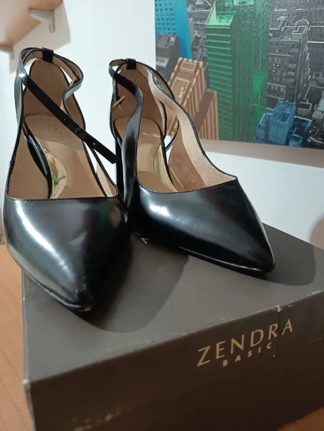 Zapatos ZENDRA Negros Talla 41