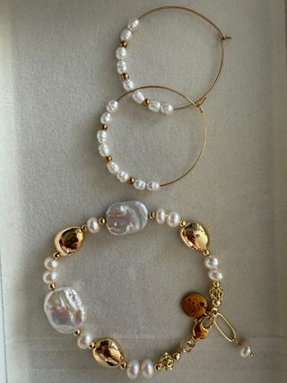 Pulsera Perlas Cultivadas Baño Dorado Elegante