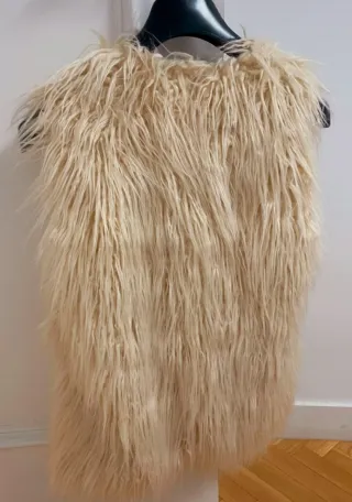Chaleco pelo sintético Zara Talla S